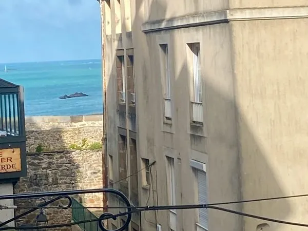 SAINT-MALO : Appartement 2 pièces de 32m2