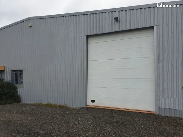 Location 260 m² pour bureaux, activité artisanale ou industrielle
