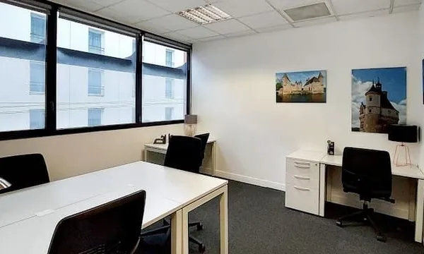 Bureaux 100 m²