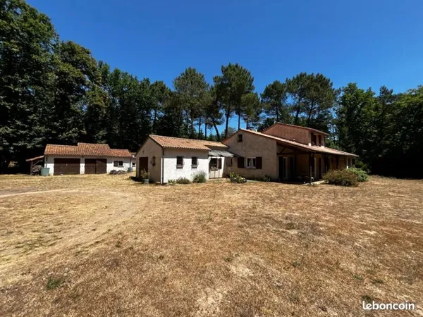 Propriété 5 pièces 155 m²
