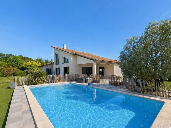 Superbe maison entre Caussade et Montauban !
