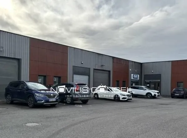 Local d'activité 750 m²