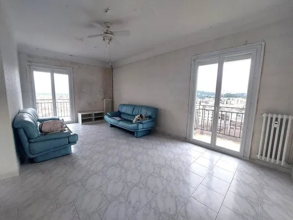 Appartement 2 pièces 65 m²