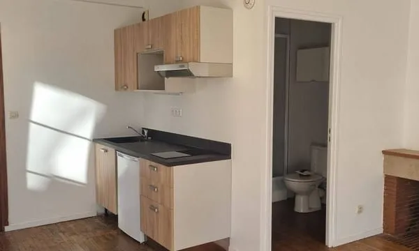 Studio 1 pièce 27 m²