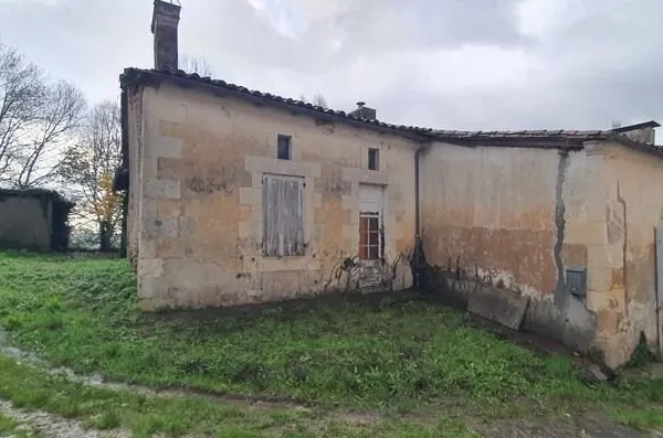 Maison de bourg de 5 pièces principales