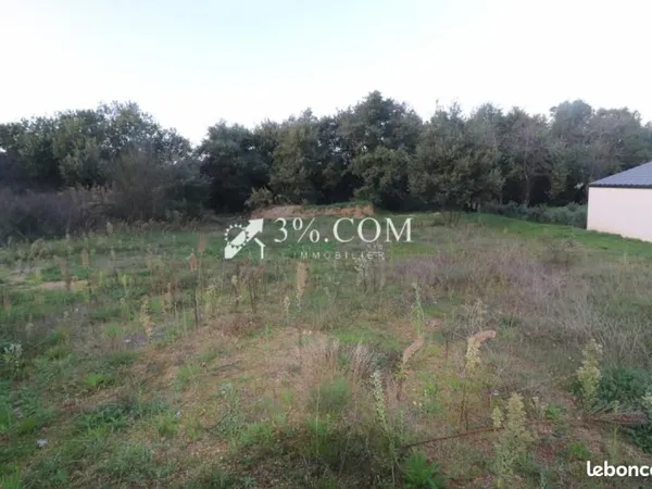 Terrain 1 065 m² Charmes Sur Rhone