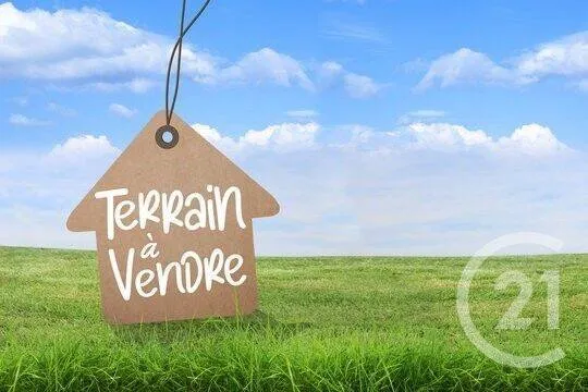 Terrain constructible 935 m²