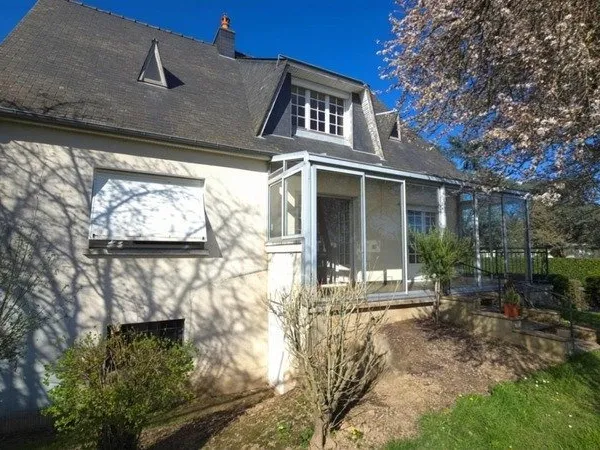 Maison / immeuble à vendre 12 pièces - 4 logements VEZIN LE COQUET (35) - investissement locatif, co