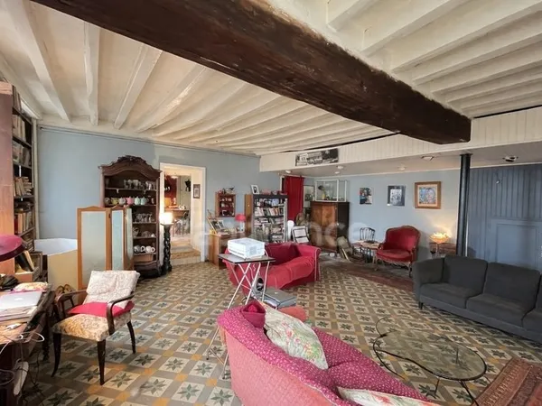 Maison à vendre 7 pièces TREIGNY (89)