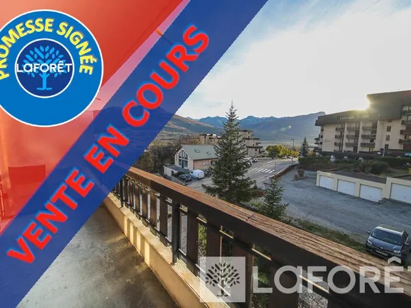 **APPARTEMENT TYPE 2 + CAVE + PLACE PARKING + EMBRUN - 2 pièces