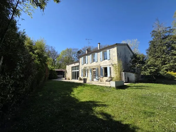 Entre Monségur (Gironde) & Marmande ( Lot et Garonne )