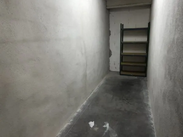 Cave , rangement, parking moto centre ville rotonde