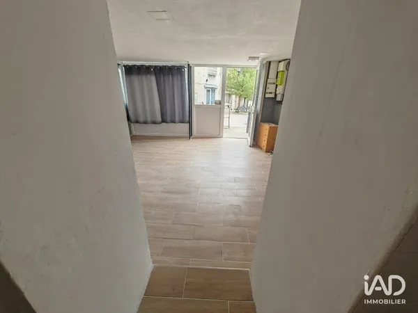 Local commercial 52 m²