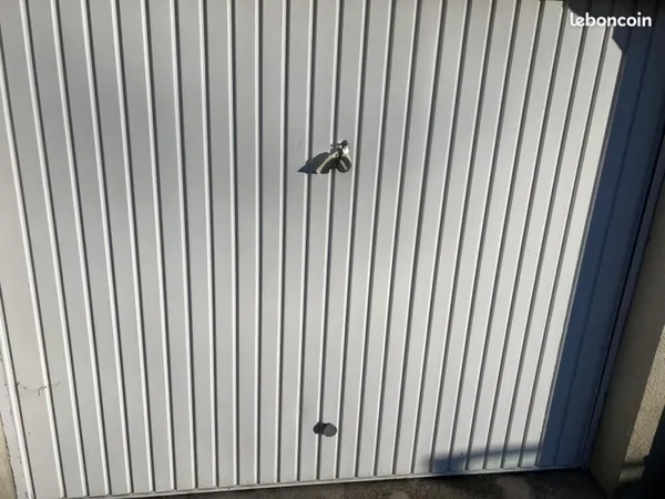 Garage/box 13 m² Vieux Vy Sur Couesnon