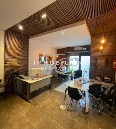 Bureaux 54 m²