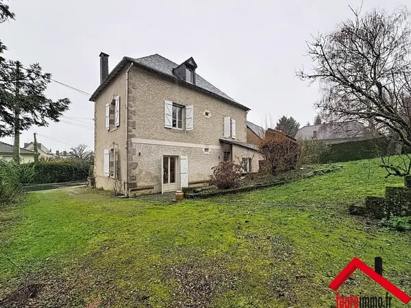 MAISON À JUILLAC EN CORREZE