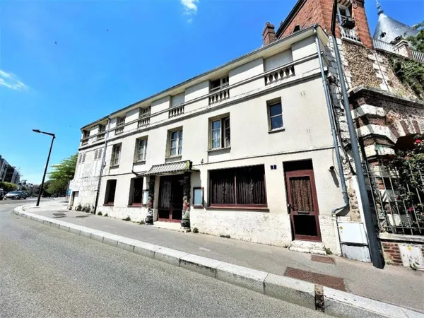 Immeuble 205 m²