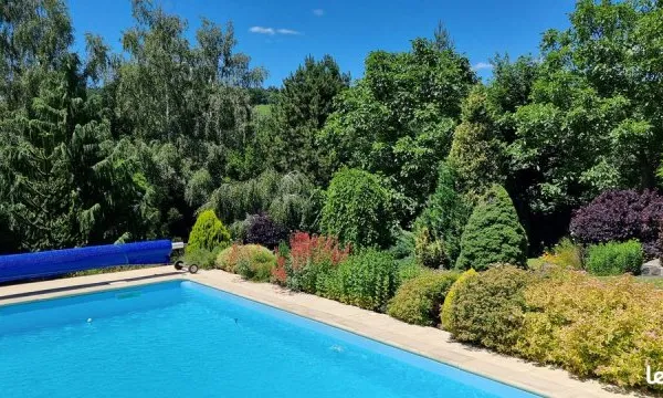 Maison - 6 pièces - 160m2