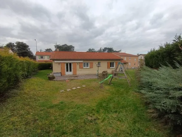 Maison de plain-pied 4 pièces 88 m²