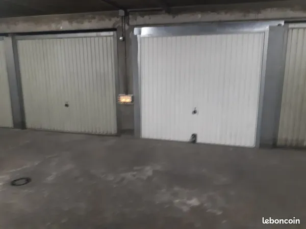 Box fermé a louer