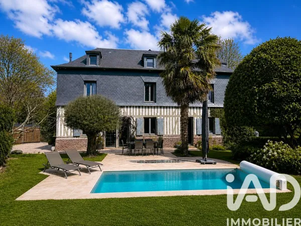 Maison 9 pièces 196 m²
