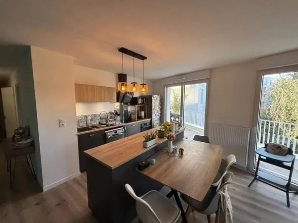 Appartement 4 pièces 82 m²