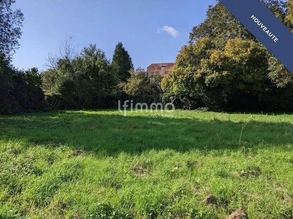 Terrain constructible 1265 m²