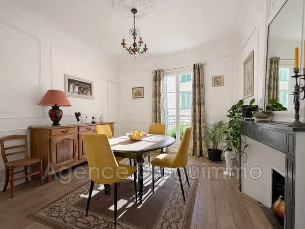 Appartement 5 pièces 120 m²