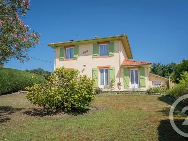 Maison 5 pièces 152 m²