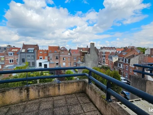 Loue studio meublé 24m2 lille- la catho