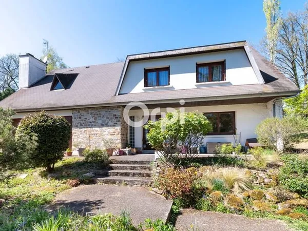 Maison 6 pièces 209 m²
