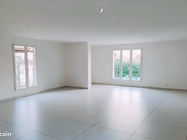 Maison plain-pied 113 m²