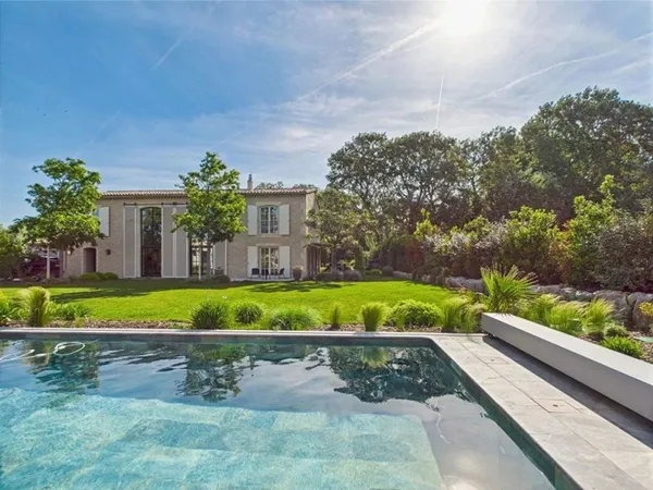 Maison de luxe 8 pièces 360 m²