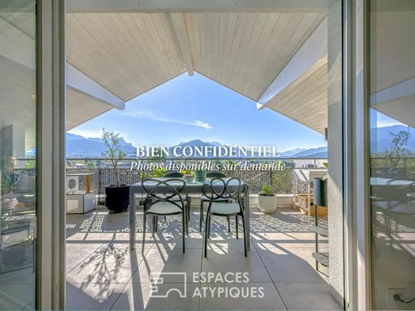 Appartement comtemporain avec terrasse et vue