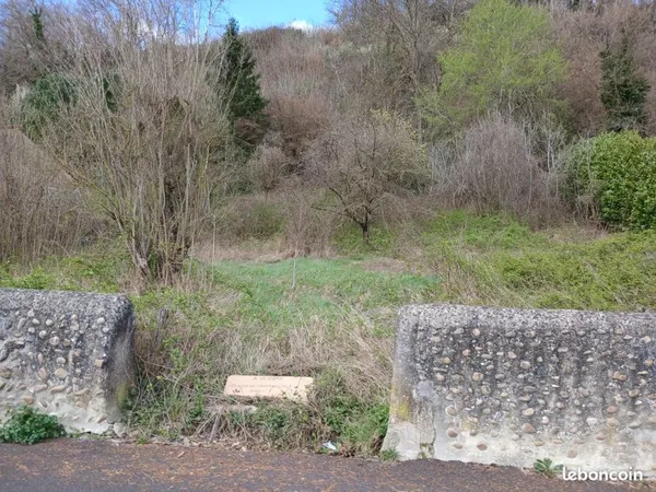 Terrain constructible à vendre,Crepol26350