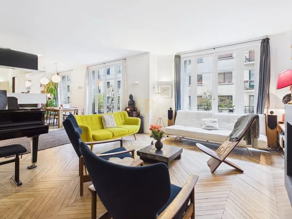 APPARTEMENT FAMILLIAL / LUMINEUX / CHARME DE L'ANCIEN