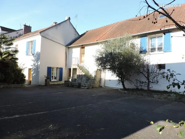 Propriété 12 pièces 329 m²