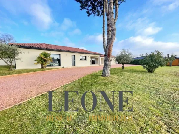 Maison de luxe 5 pièces 128 m²