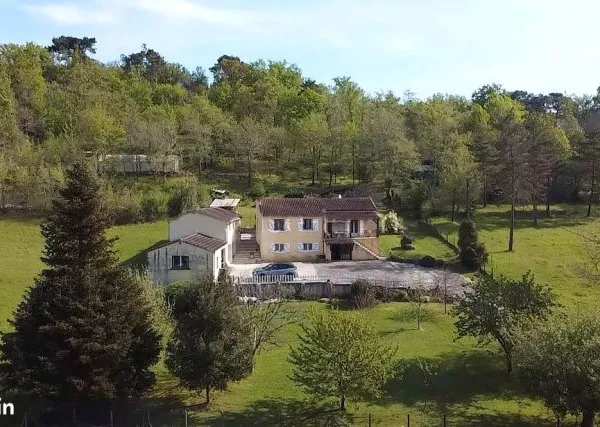Ensemble immobilier