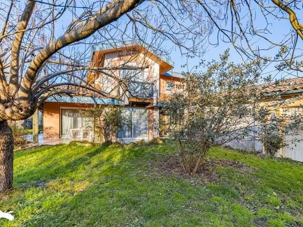 Villa de 7 pièces principales