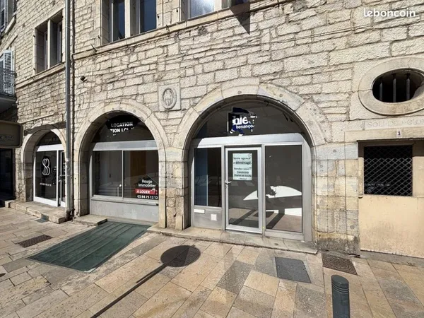 Local commercial 60 m² VESOUL