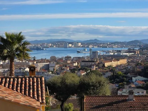 Maison 8 pièces 262 m²