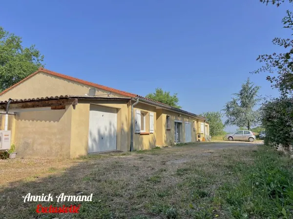 Vends maison 211m² Cadalen - Ensemble de 2 maisons de plain-pied avec piscine