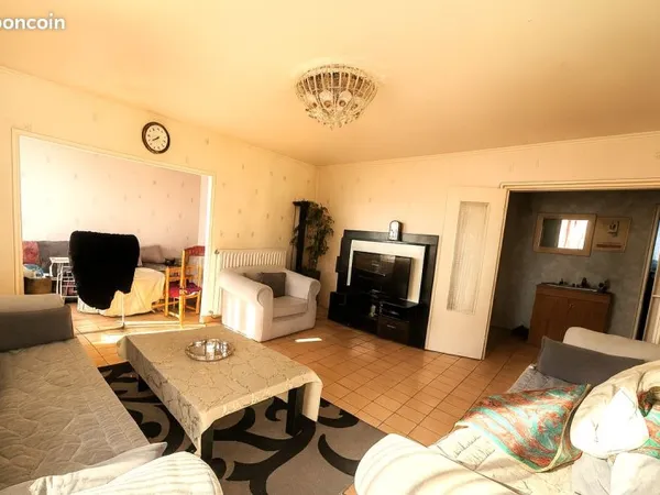 Appartement 7 pièces 85 m²