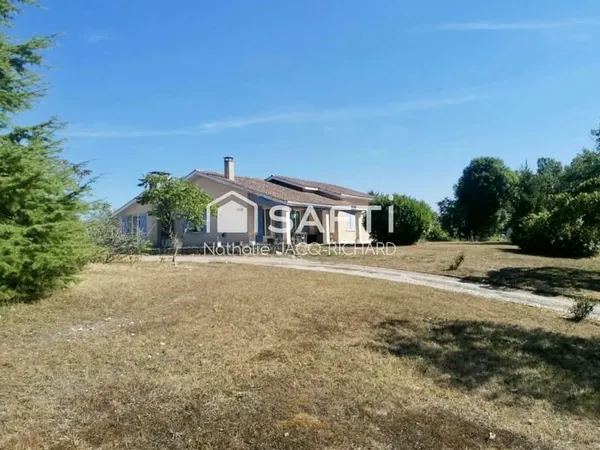 Maison 116m² avec vue dégagée - Eymet