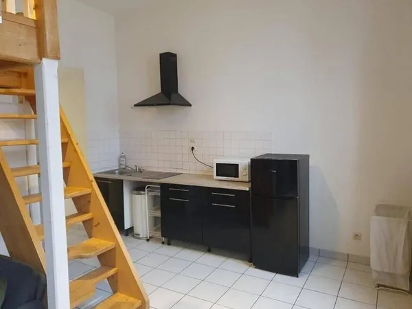Studio 1 pièce 25 m²