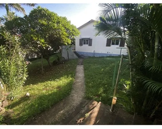 Maison 3 pièces 90 m²