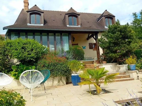 Maison 7 pièces 145 m²