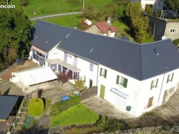 Immeuble 335 m²