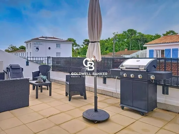 Bel appartement 2 chambres avec grande terrasse à LA TRANCHE SUR MER